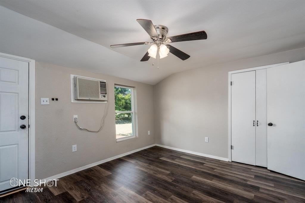 2510 S 2nd St - Photo 6 of 14