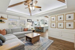 featured image of 4501 Hartford Dr