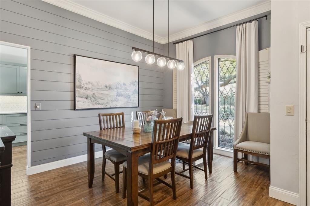 4501 Hartford Dr - Photo 5 of 22