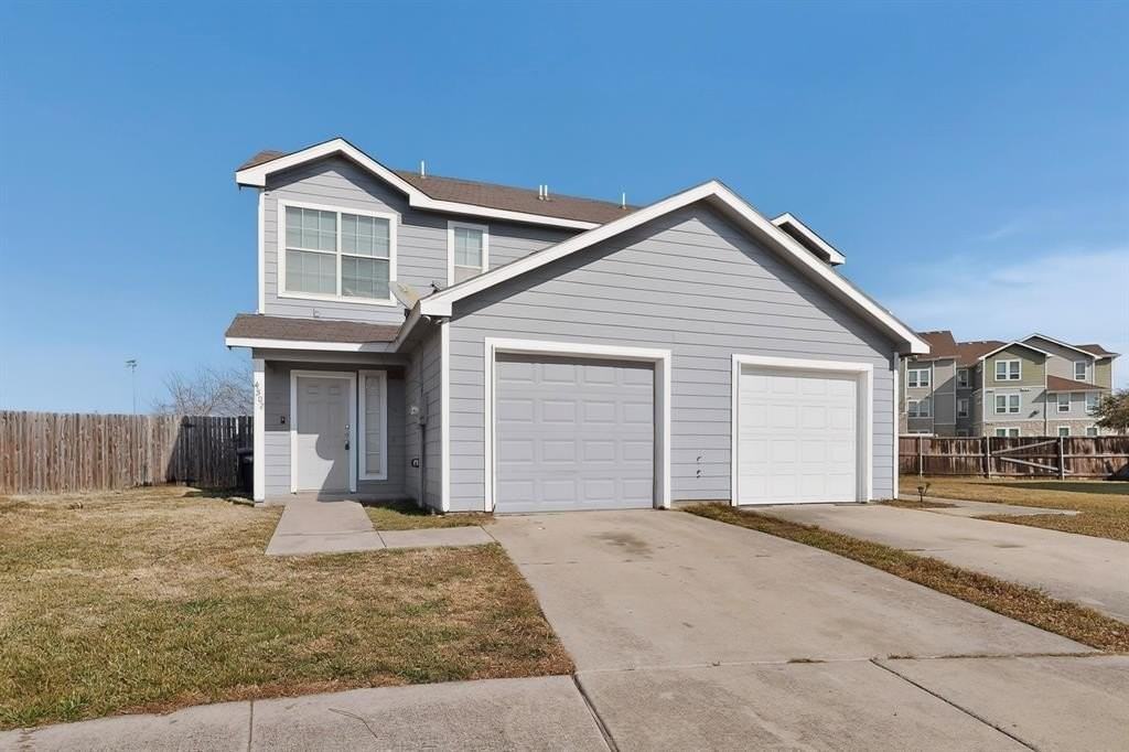 4502 Alamosa St - Photo 2 of 28