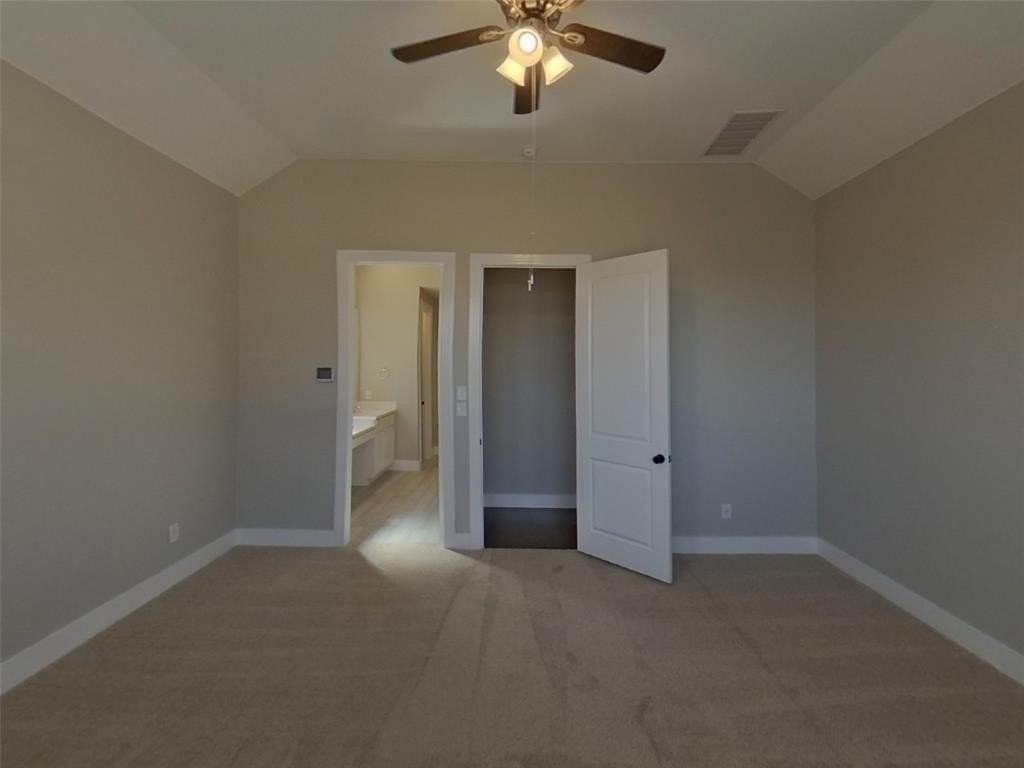 1008 Faringdon Dr - Photo 7 of 19