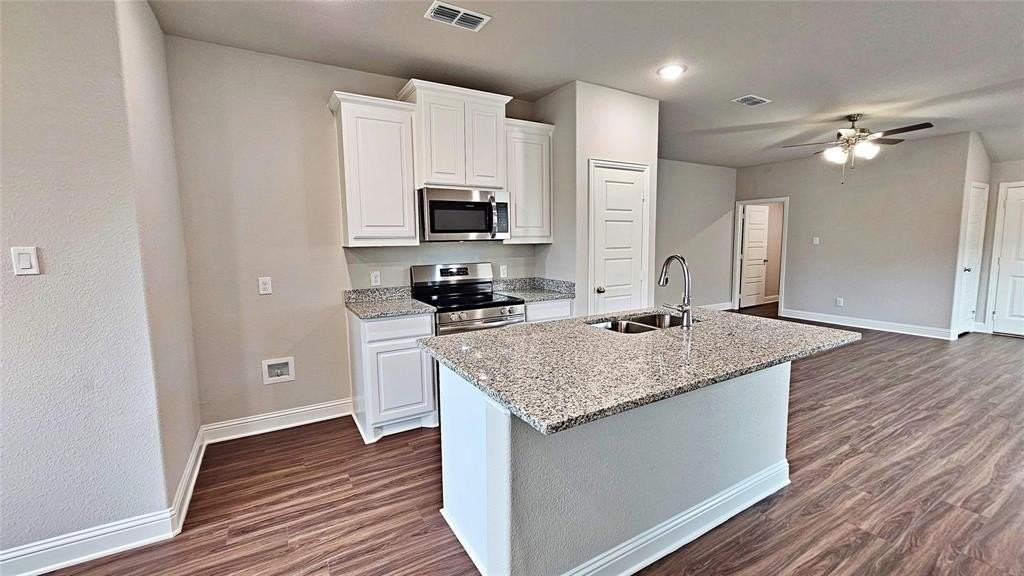 434 Cypress Ln - Photo 7 of 26