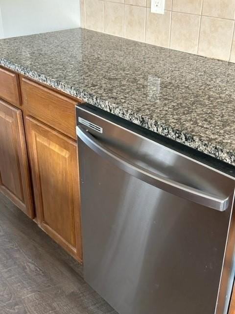 1813 Glen Aerie Ln - Photo 7 of 34