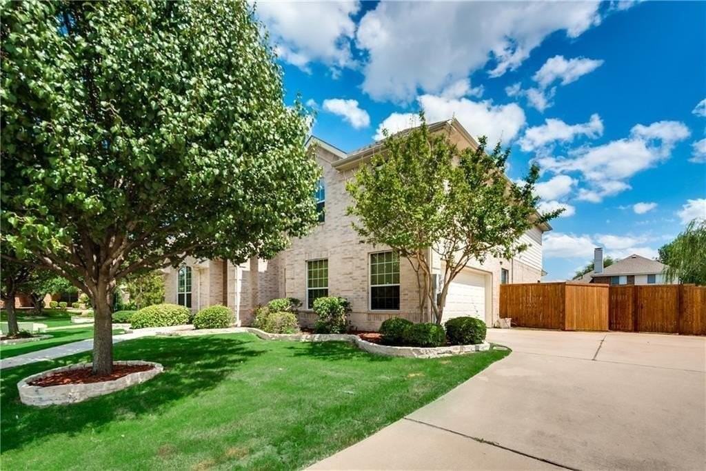 434 Teagarden Ct - Photo 5 of 36