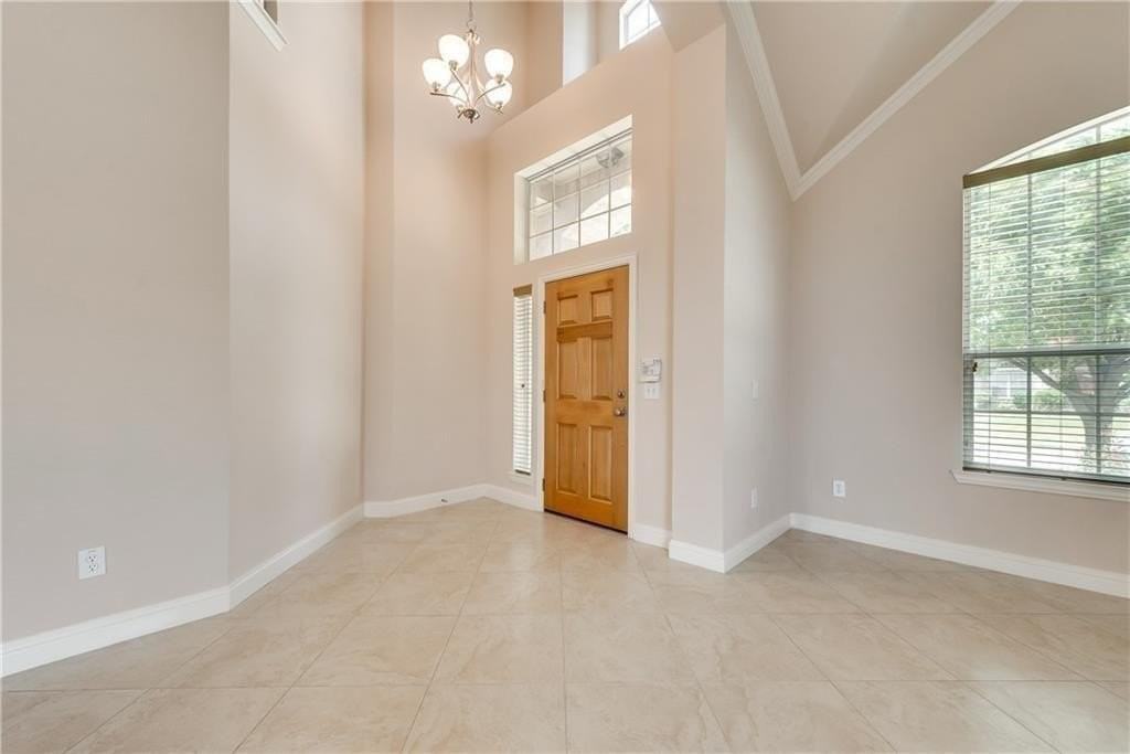 434 Teagarden Ct - Photo 6 of 36