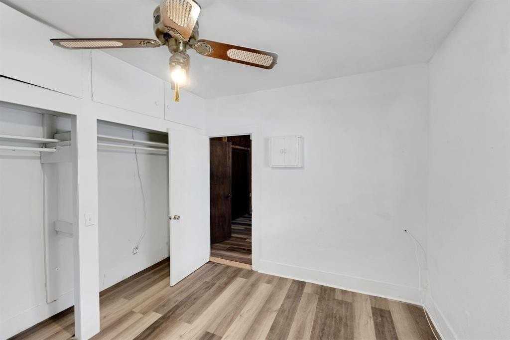 920 N 3rd Ave - Photo 7 of 21