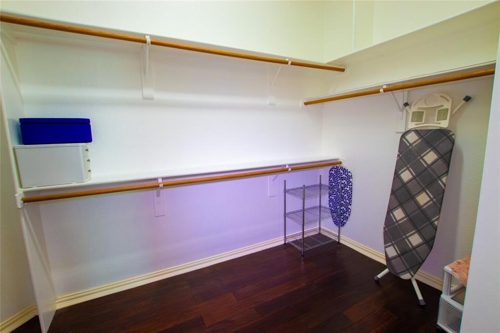 8209 Fountain Springs Dr - Photo 5 of 28