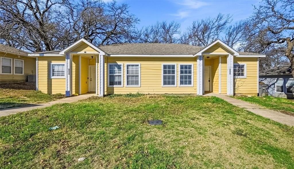 5961 Robinwood St - Photo 2 of 13