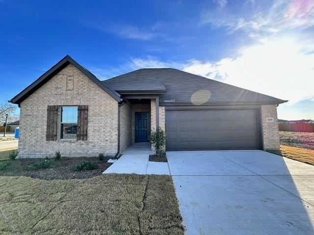 509 Brook View Dr - Photo 2 of 13