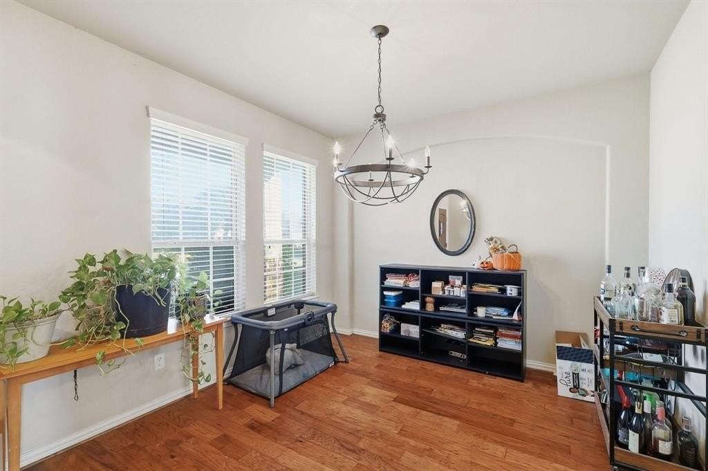 1529 Enchanted Sky Ln - Photo 5 of 36