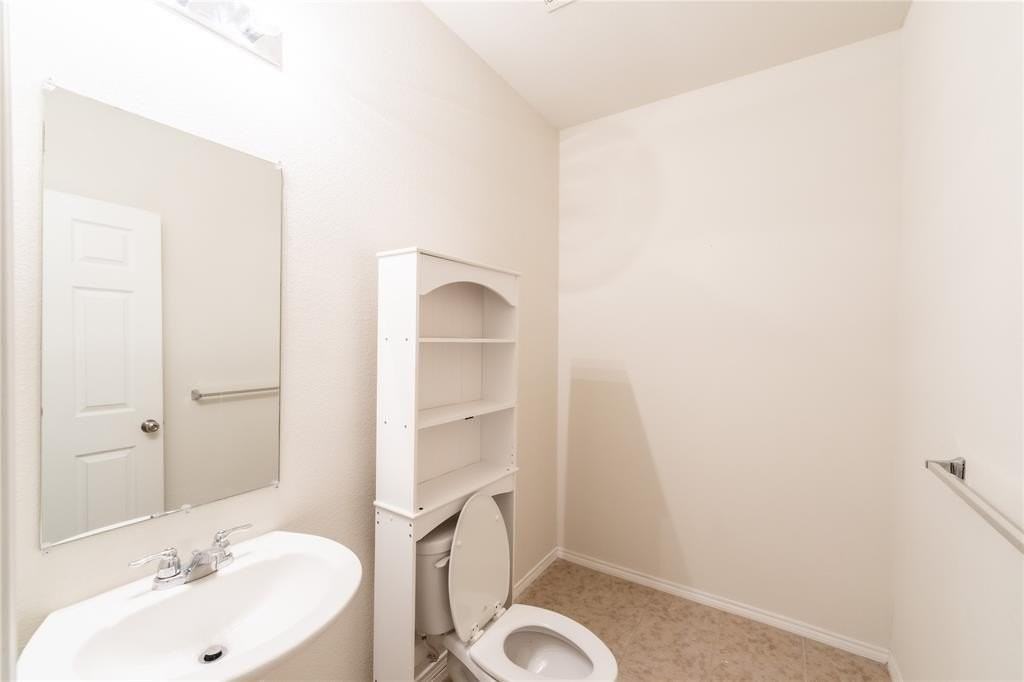 3112 Manuel Creek Dr - Photo 5 of 25