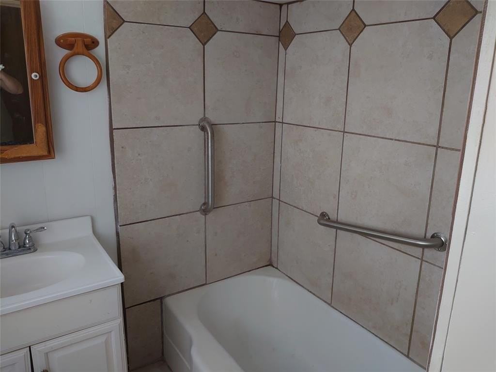 418 Amarillo St #A - Photo 7 of 7