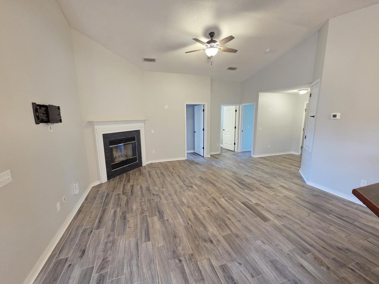 1973 Catline Cir - Photo 6 of 29