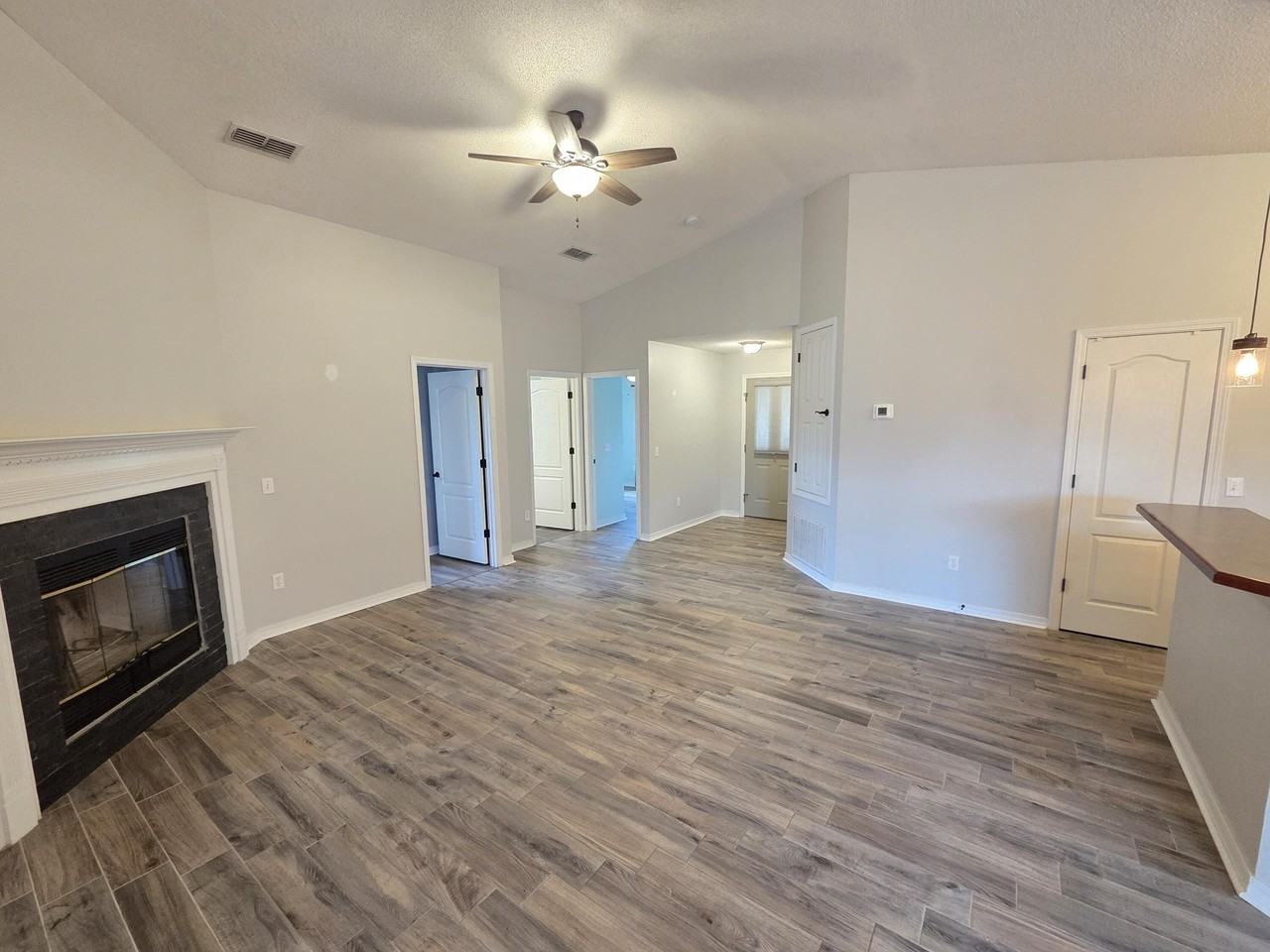 1973 Catline Cir - Photo 7 of 29