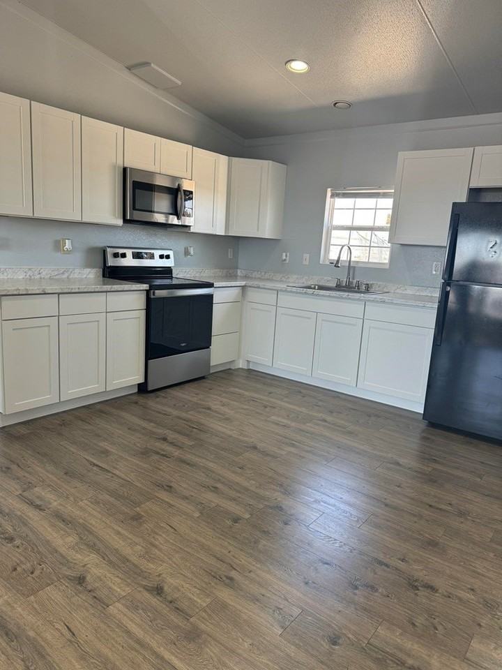 7211 E County Road 59 - Photo 3 of 12