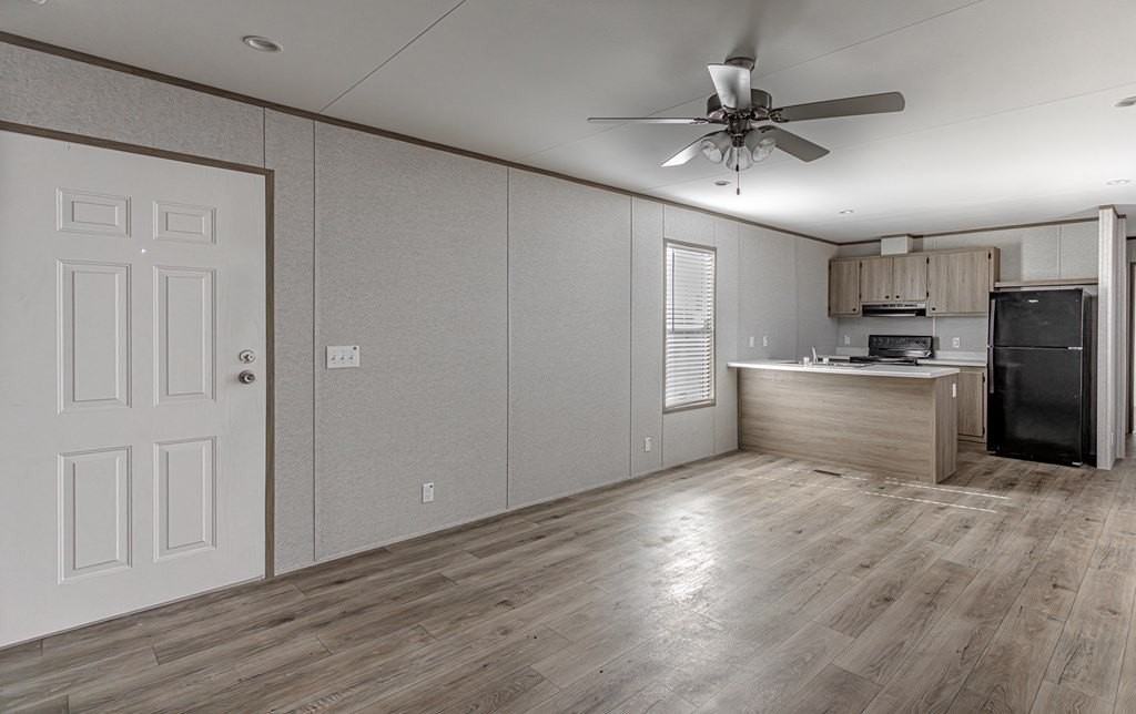 4705 N County Road 1118 - Photo 3 of 20