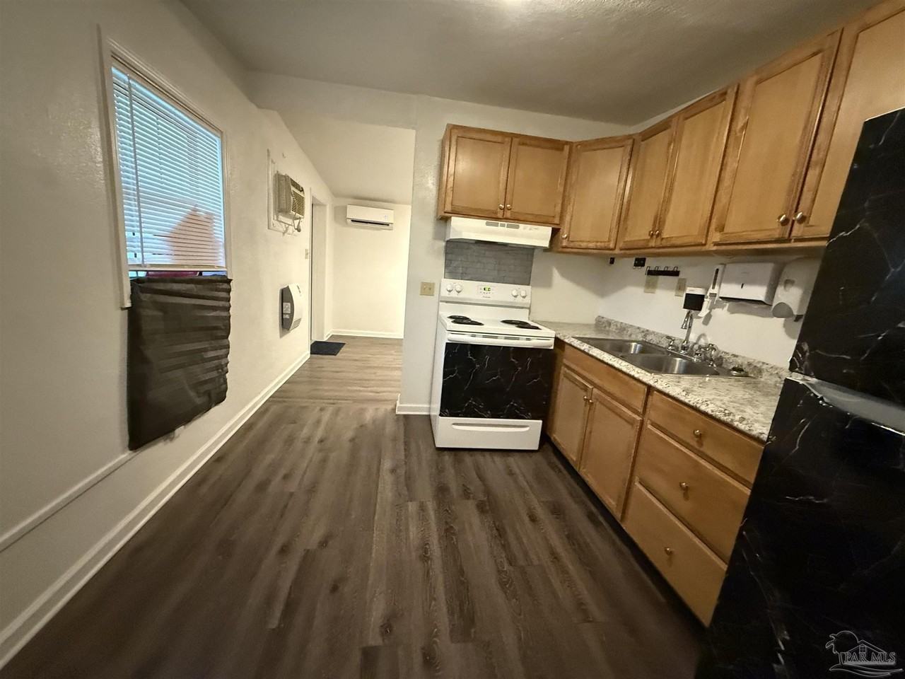 27 Cloverland Ct - Photo 4 of 10