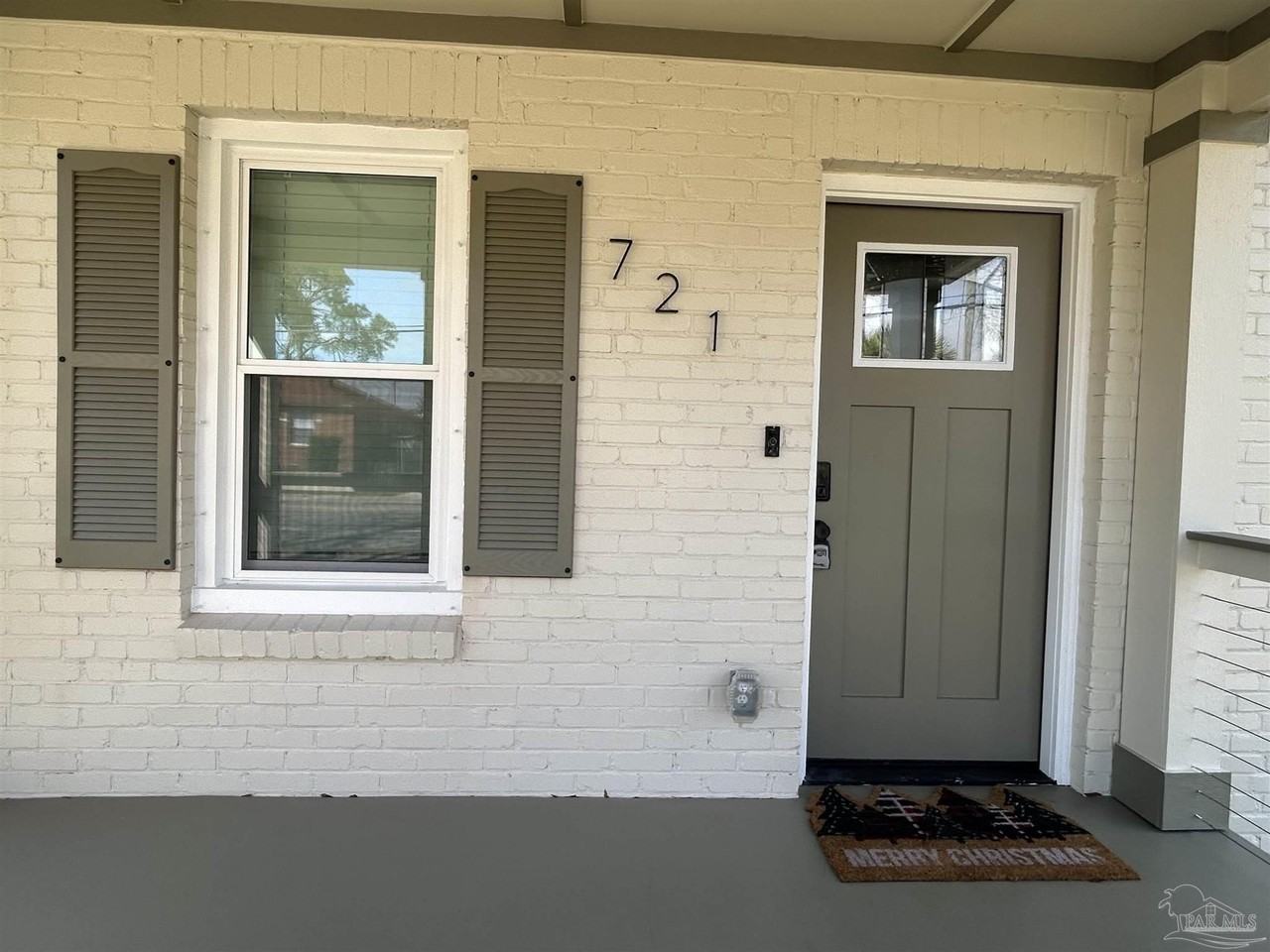 721 W Jordan St - Photo 2 of 16