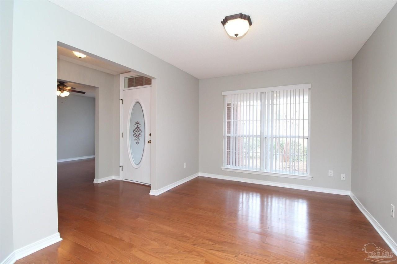 5029 Lantana Dr - Photo 7 of 22