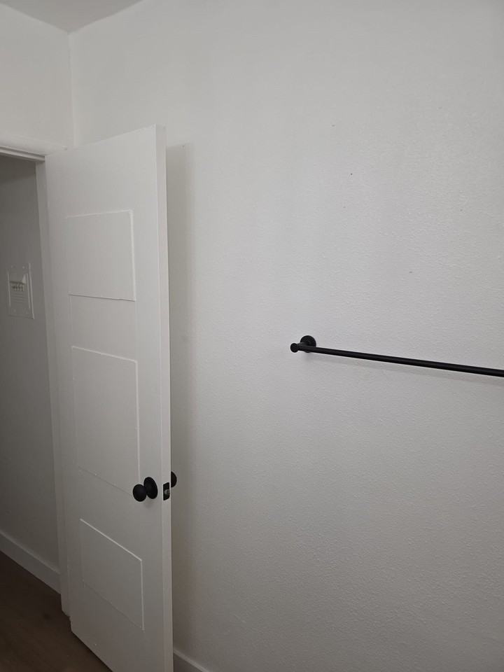 4722 August St. - Photo 3 of 8