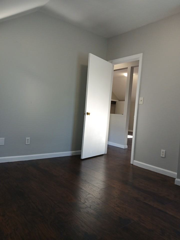 98 Morton Street Fall River - Photo 7 of 10