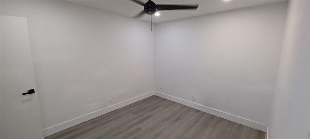 630 N 58th Ave - Photo 5 of 7