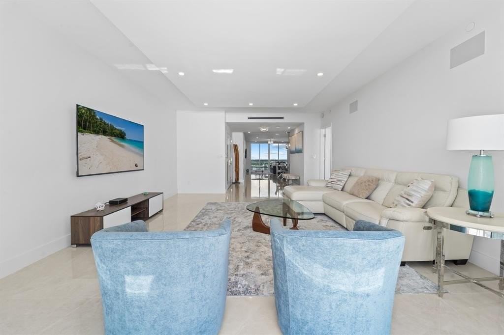 3100 N Ocean Blvd #2007 - Photo 5 of 50