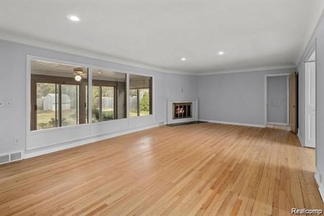 2288 Northlawn Blvd - Photo 7 of 24