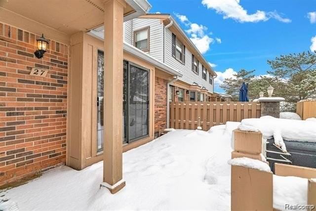 1891 Vine Way Dr #27 - Photo 4 of 34