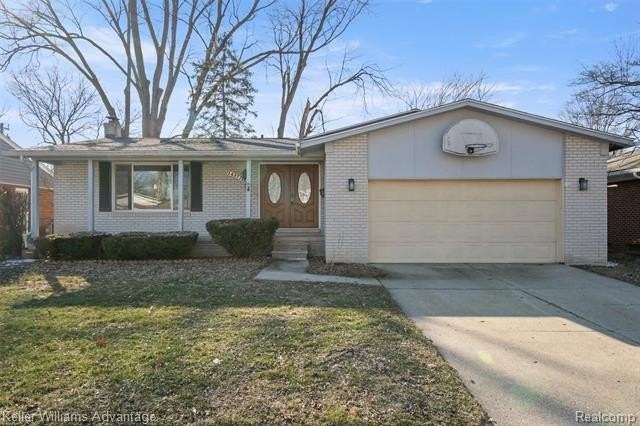 14377 Cranston St - Photo 2 of 50