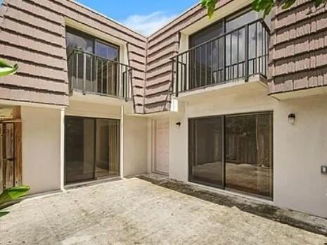 1403 14th Ct - Photo 5 of 25