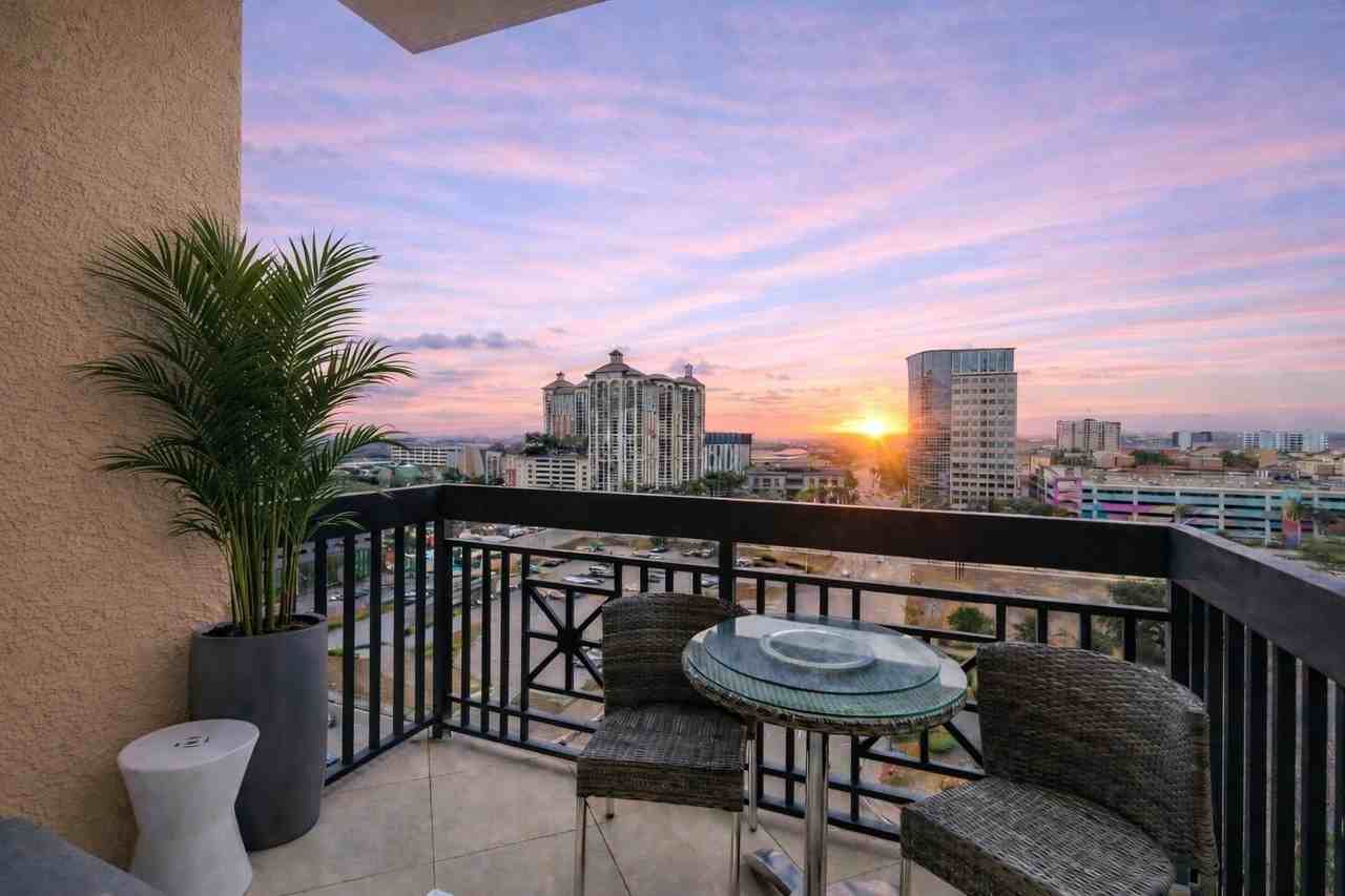 701 S Olive Ave #928 - Photo 5 of 50