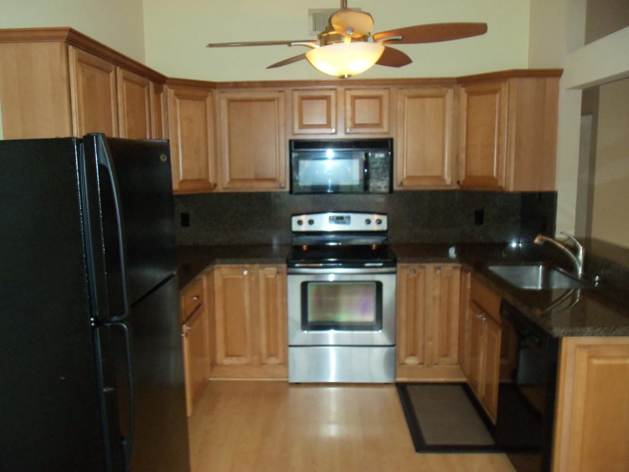 5664 Pebble Brook Ln - Photo 5 of 48