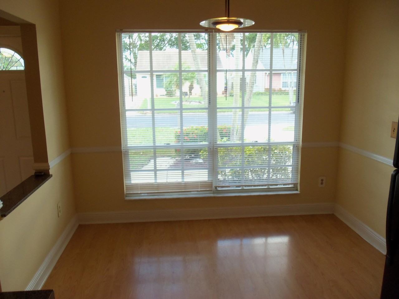 5664 Pebble Brook Ln - Photo 6 of 48