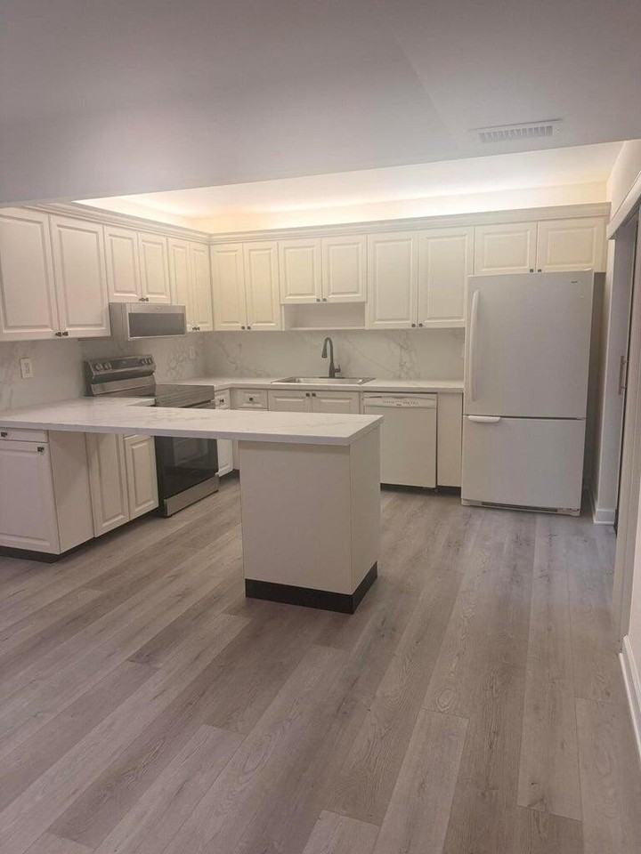 2622 Nw 7th Ct - Photo 6 of 20