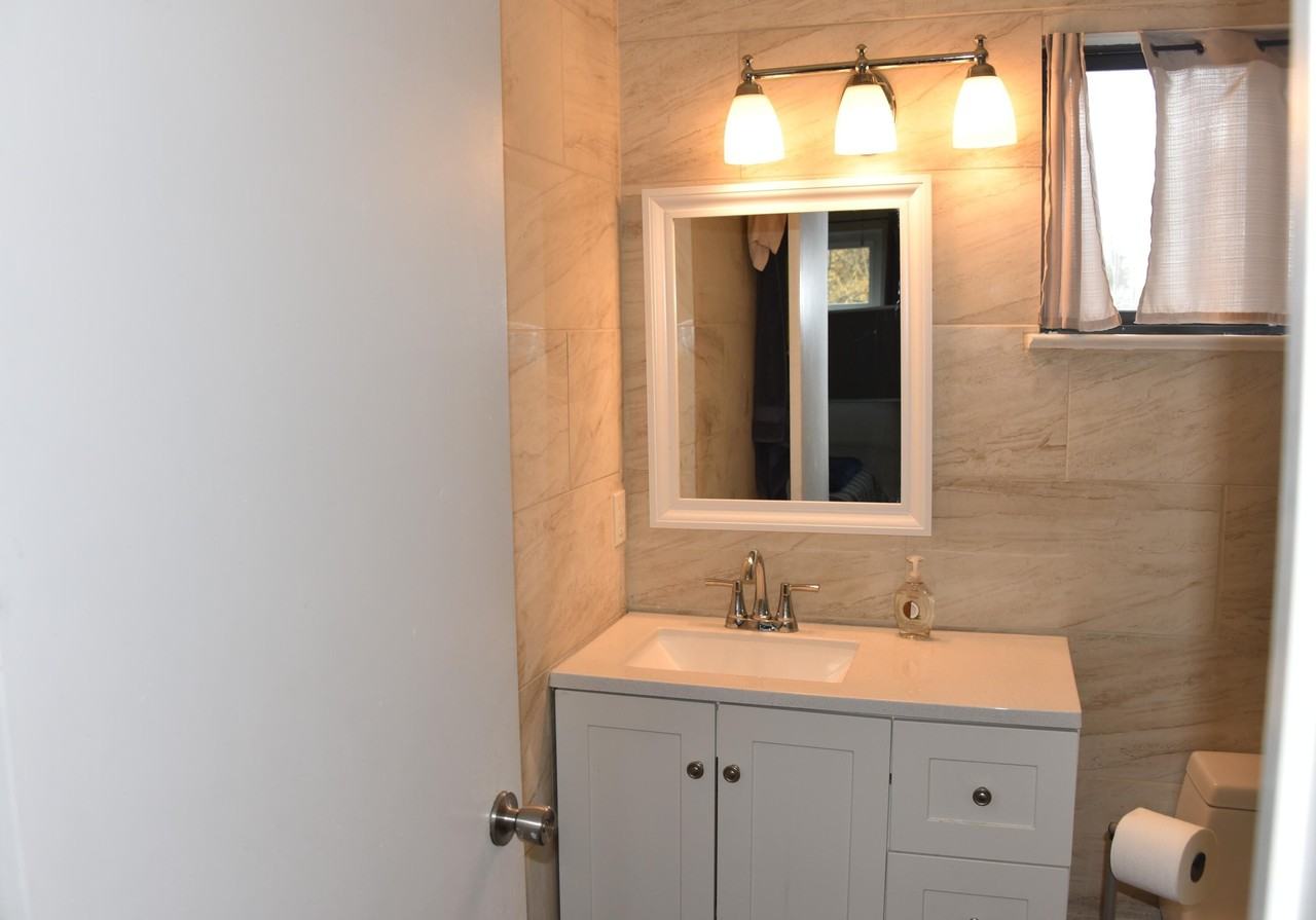 650 W Tharpe St - Photo 7 of 8