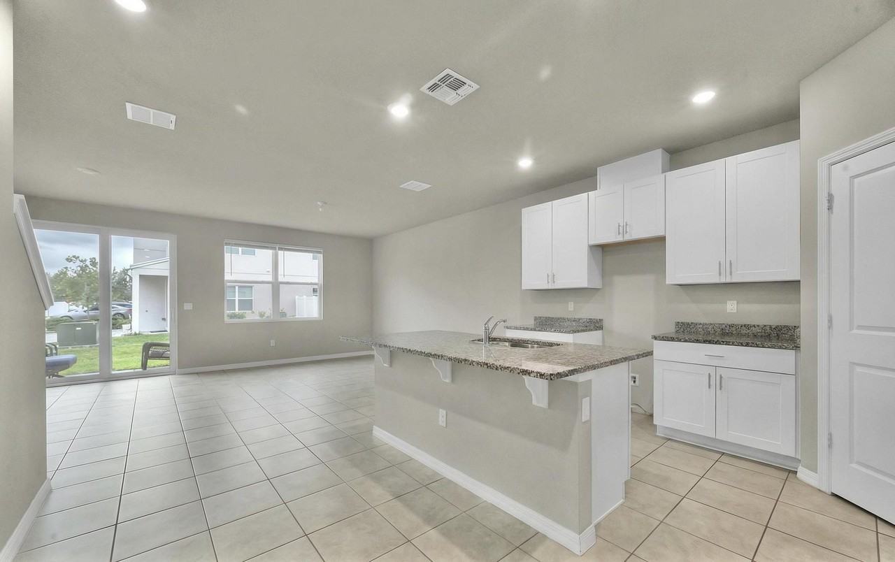 3550 San Bernardino Way - Photo 4 of 28