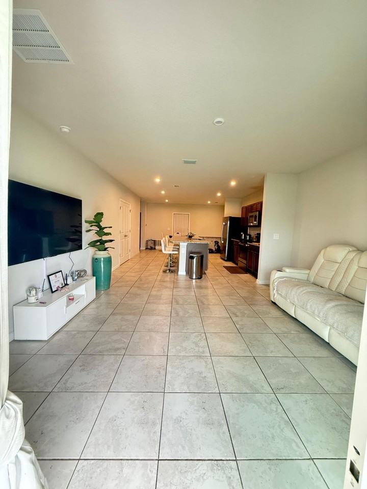 286 Raspberry Rd - Photo 5 of 13