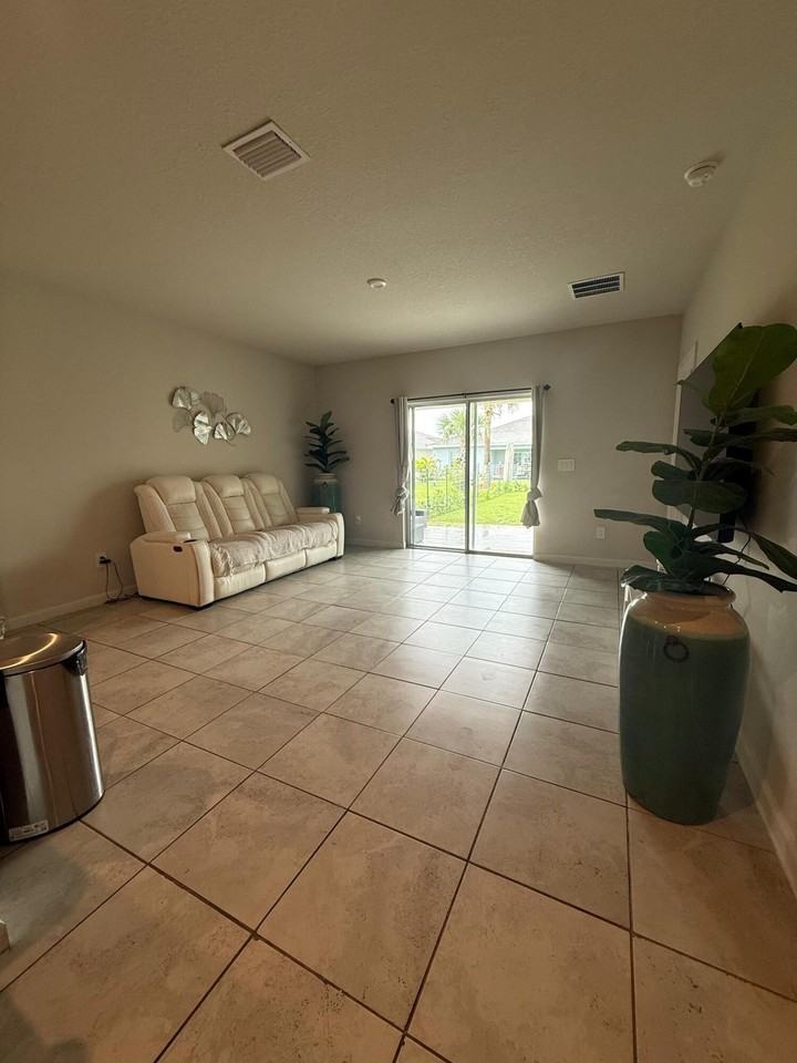 286 Raspberry Rd - Photo 6 of 13