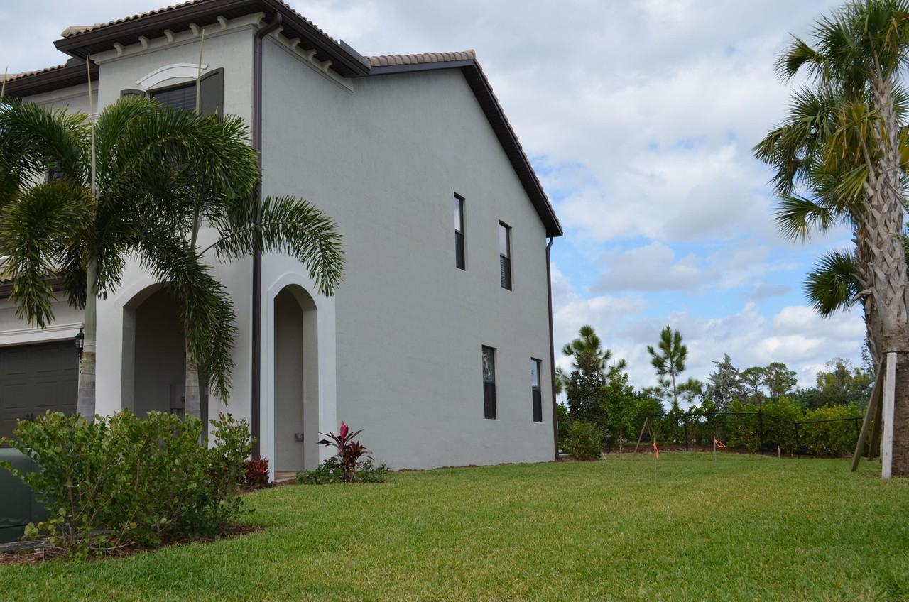 4542 San Fratello Cir - Photo 4 of 31