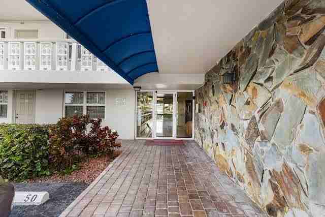 1893 S Ocean Dr #802 - Photo 2 of 26