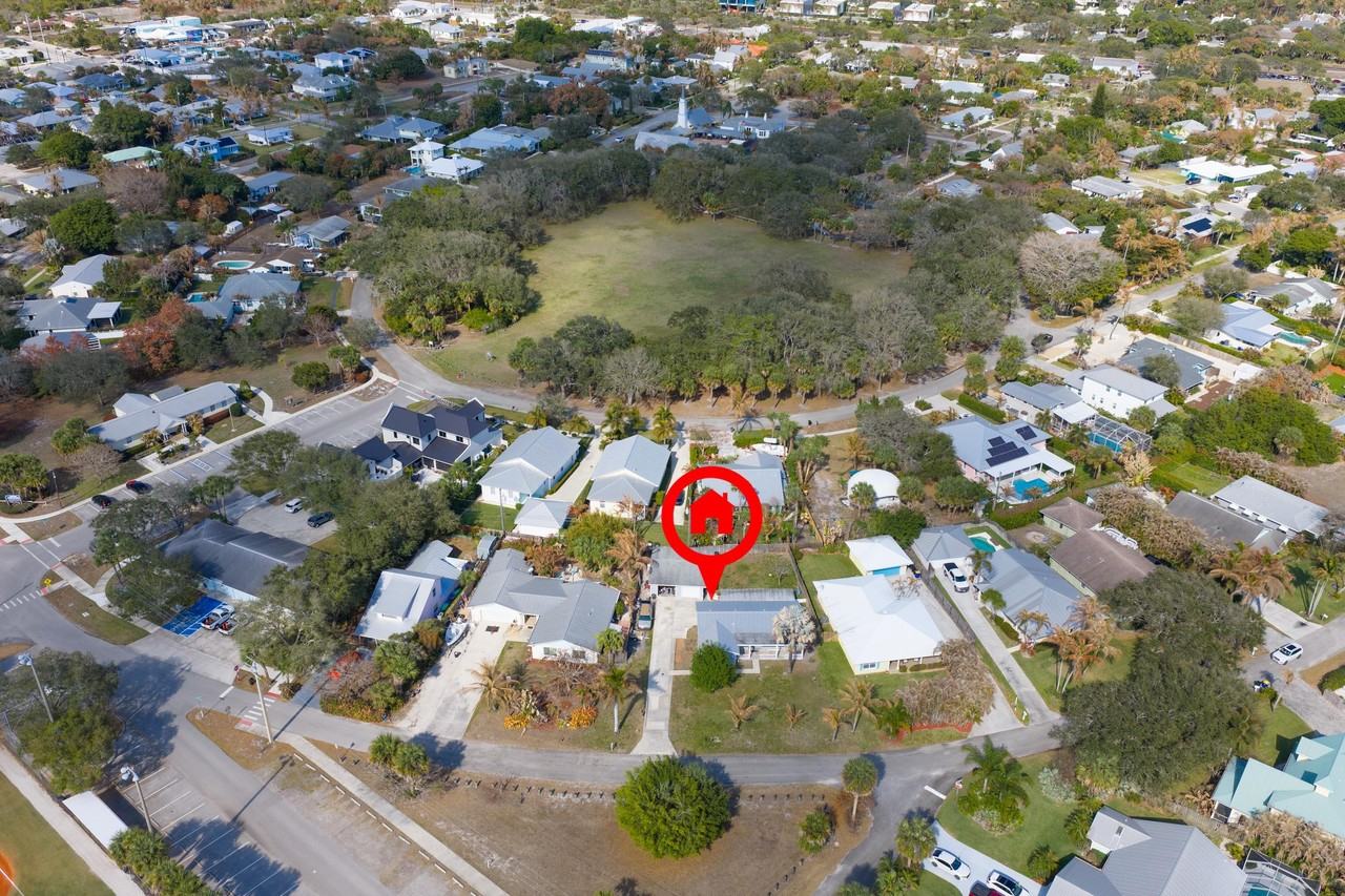 9035 Se Athena St - Photo 4 of 20