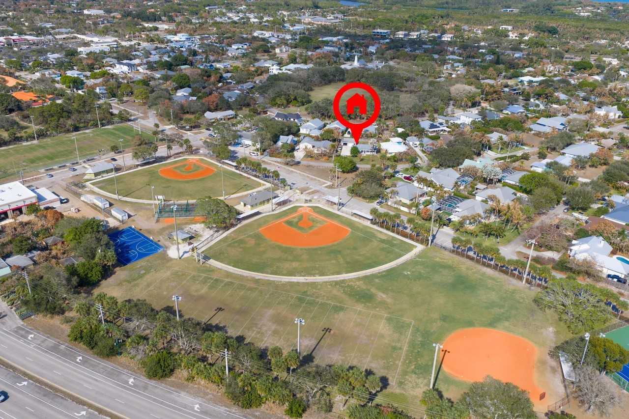 9035 Se Athena St - Photo 6 of 20