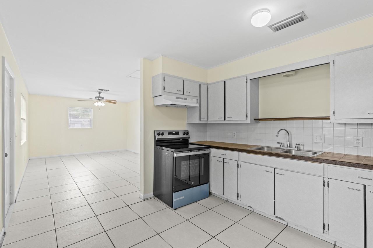 349 Wickline Blvd #349 - Photo 7 of 17