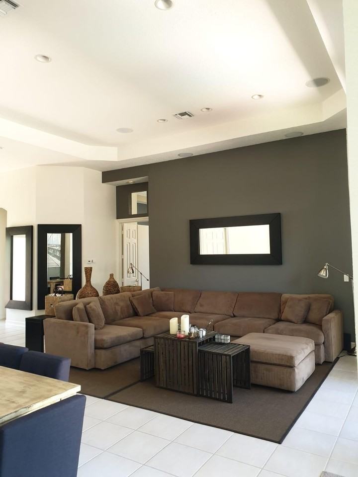 10768 Waterford Pl - Photo 6 of 12