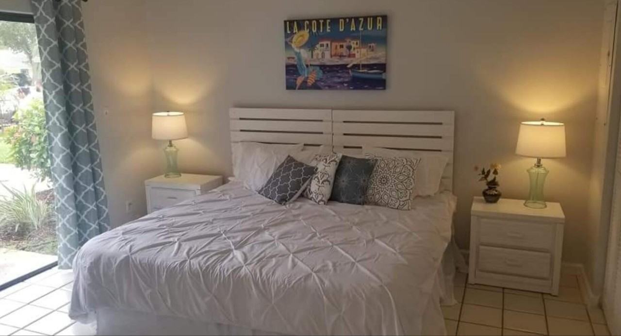 1511 Hawthorne Pl - Photo 4 of 6