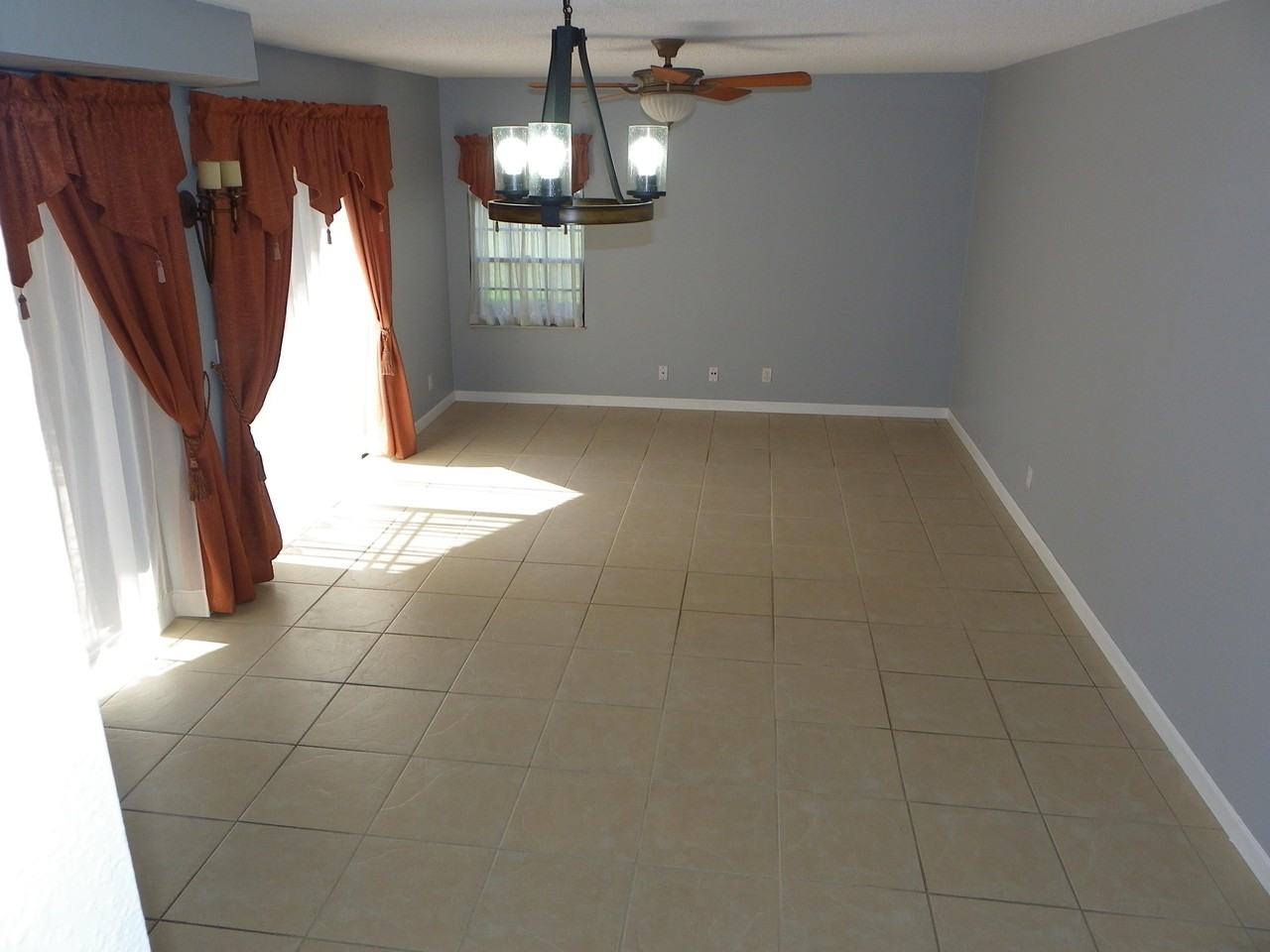 8116 Severn Dr #A - Photo 7 of 49