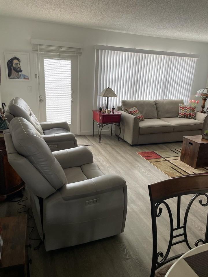 2052 Cornwall C #2052 - Photo 3 of 34