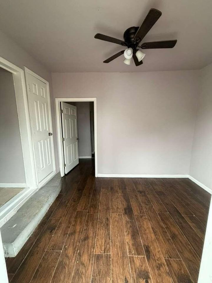 701 N 9th St #B - Photo 6 of 11