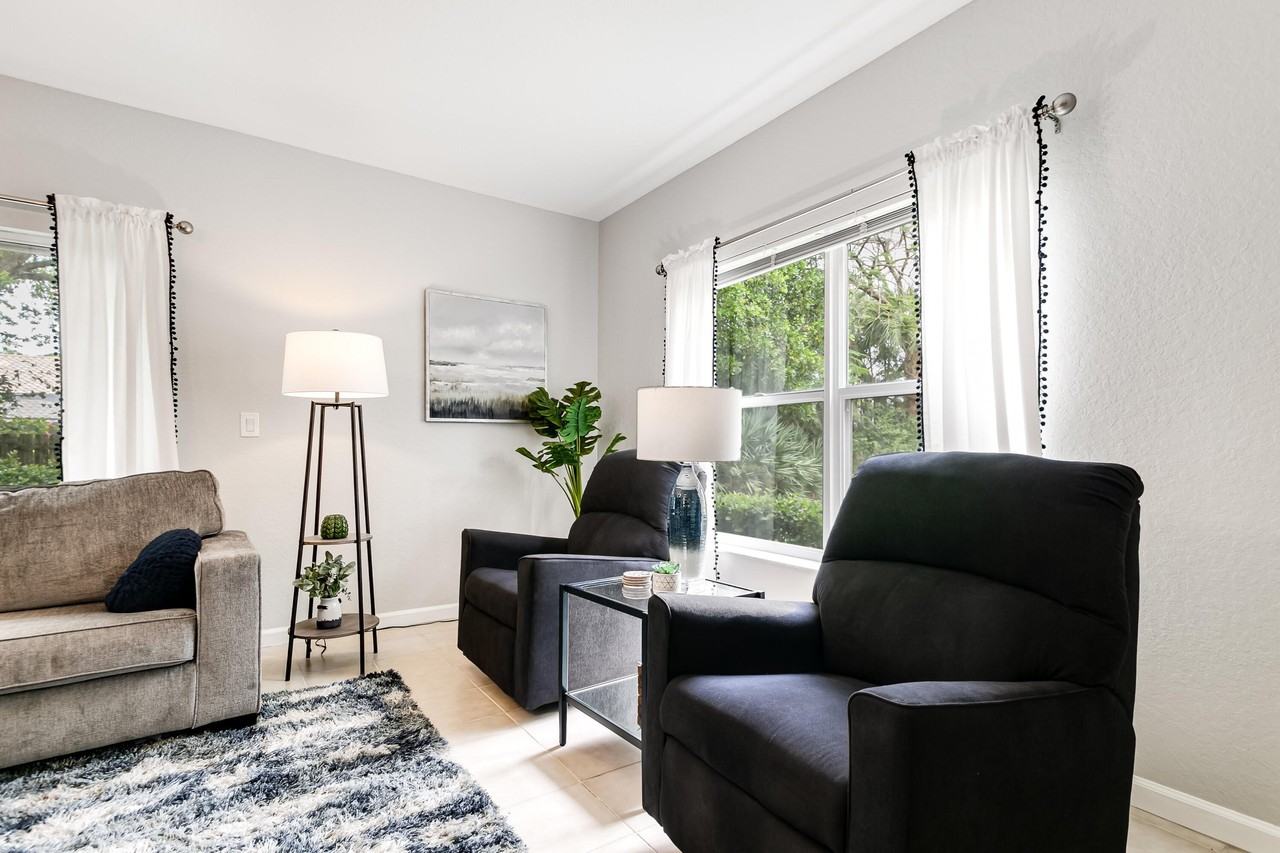 13354 Georgian Ct - Photo 5 of 30